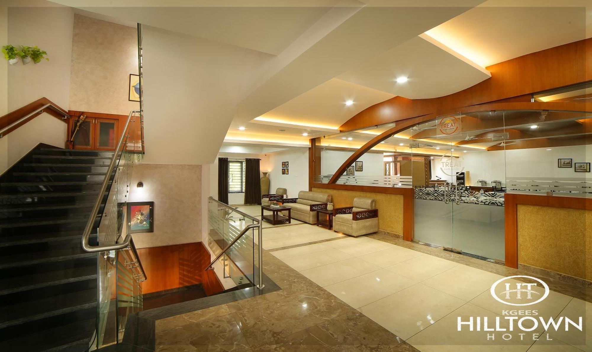 Kgees - Hill Town Hotel Kattappana Ngoại thất bức ảnh