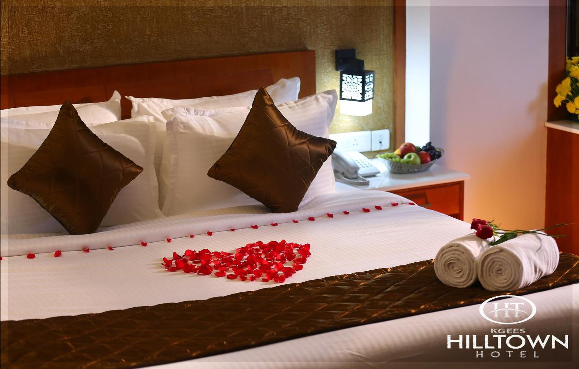Kgees - Hill Town Hotel Kattappana Ngoại thất bức ảnh